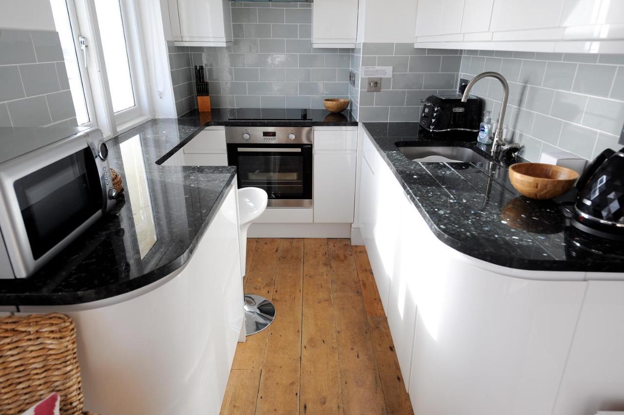 Starfish Apartment Lyme Regis Exterior foto