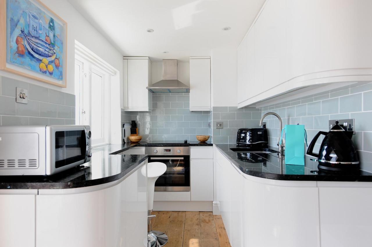 Starfish Apartment Lyme Regis Exterior foto